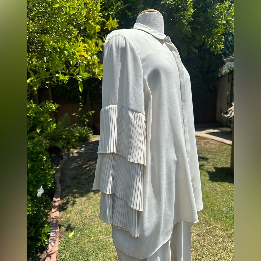 100% Polyester - image 3